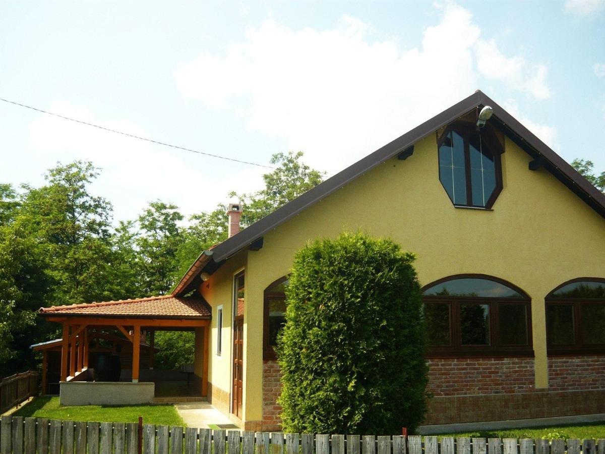 Ruralna Kuca Za Odmor Golub Villa Skaricevo Exterior photo